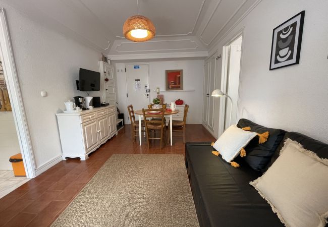 Apartamento em Cascais - Ribeira Beach Apartment in Cascais