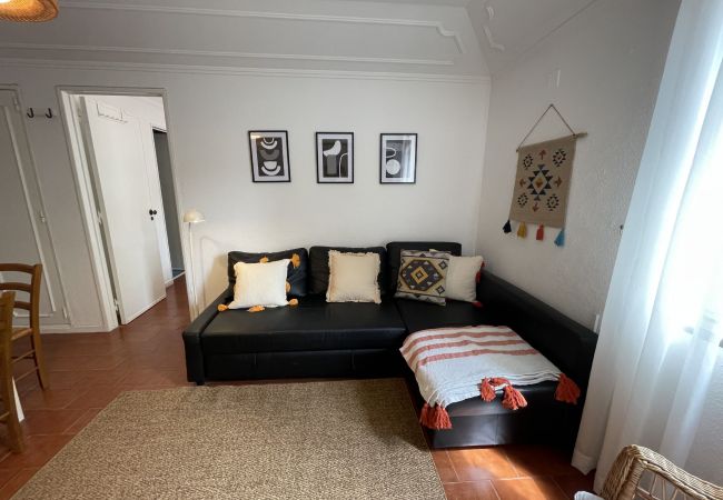 Apartamento em Cascais - Ribeira Beach Apartment in Cascais