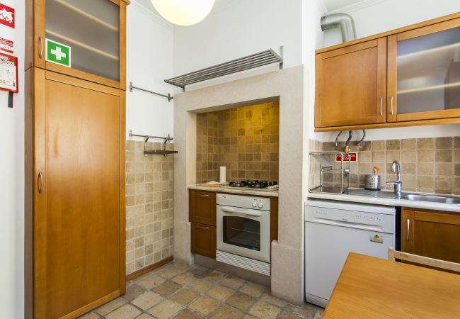 Apartment in Lisbon - Praca das Flores