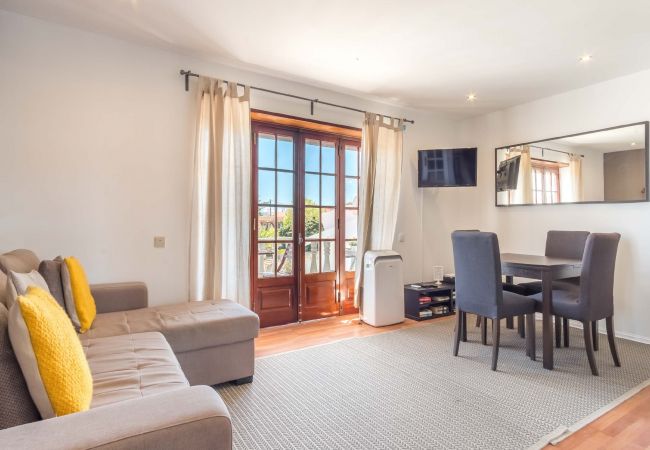 Apartment in Cascais - Ultramar Formidable
