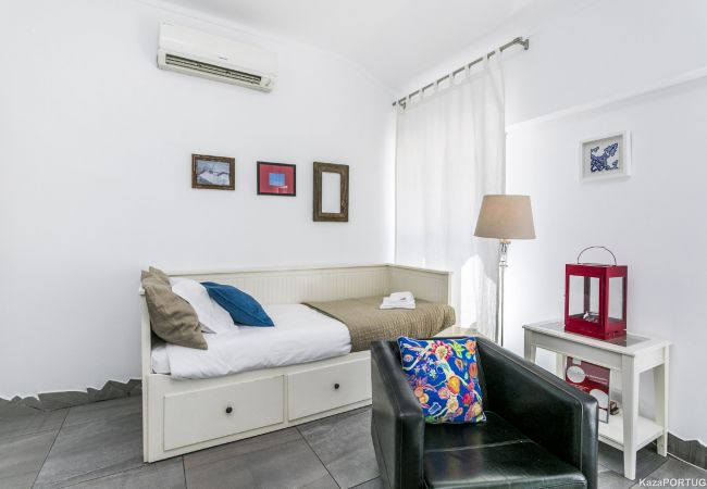 Apartment in Lisbon - Santo Andre Terrace