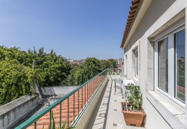 Apartment in Lisbon - Santo Andre Terrace