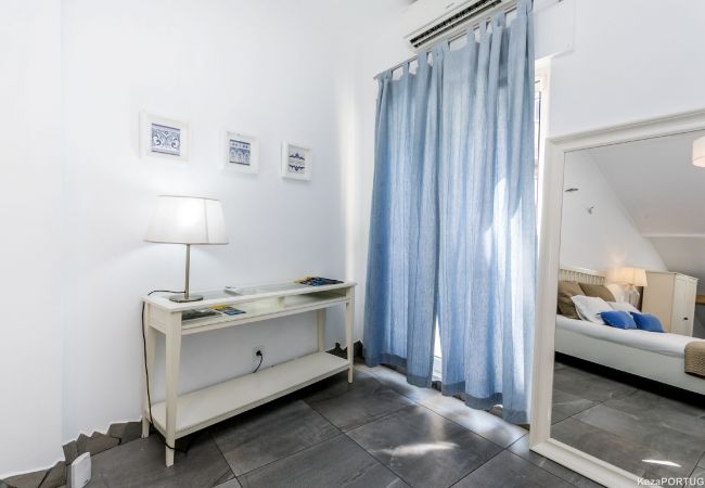 Apartment in Lisbon - Santo Andre Terrace