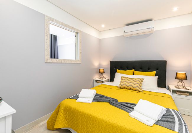 Apartment in Cascais - HAppy House